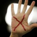 Violência digital contra mulheres atinge níveis alarmantes