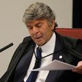 Fux pede vista e suspende julgamento de recurso de Moro no STF