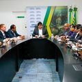 Rafael Fonteles discute com deputados e vereadores medidas do governo para o transporte público