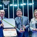 Rafael Fonteles recebe comenda do Senado por avanço do Piauí na alfabetização na idade certa